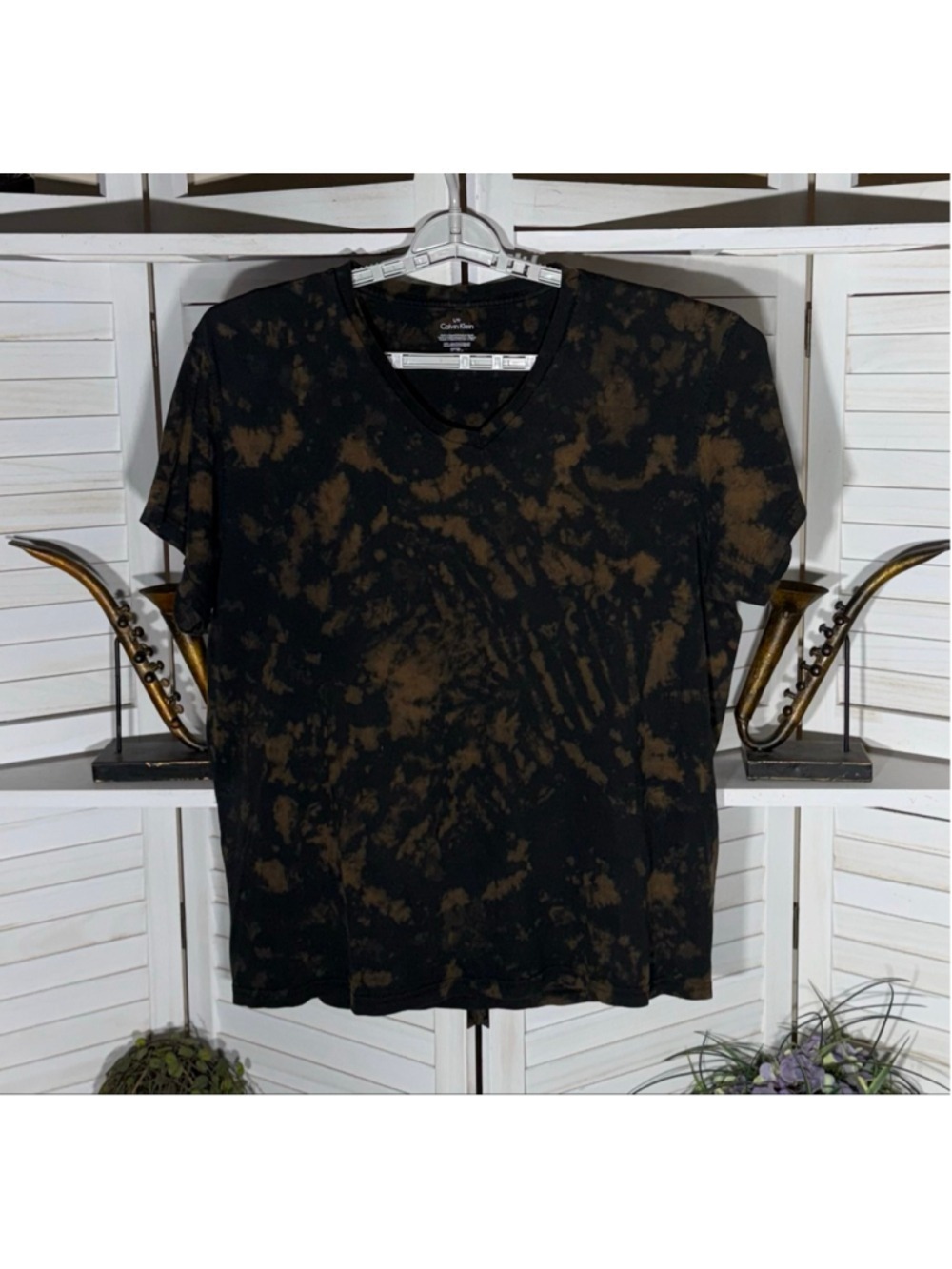 Calvin Klein Vintage Y2K T-shirt grunge tie dye 90s revival hippie boho festival